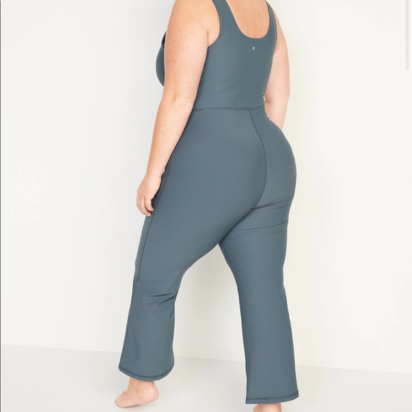 NWT OldNavy Crop Flare Jumpsuit XXL - Picture 2 of 4